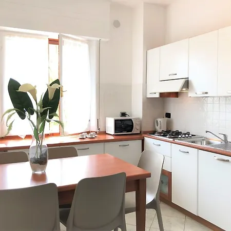 Apartmán Beachfront Luminous Flat In *