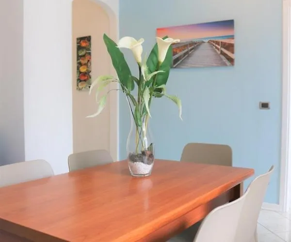 Beachfront Luminous Flat In Apartmán Bibione
