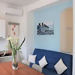 Beachfront Luminous Flat In Apartamento Bibione