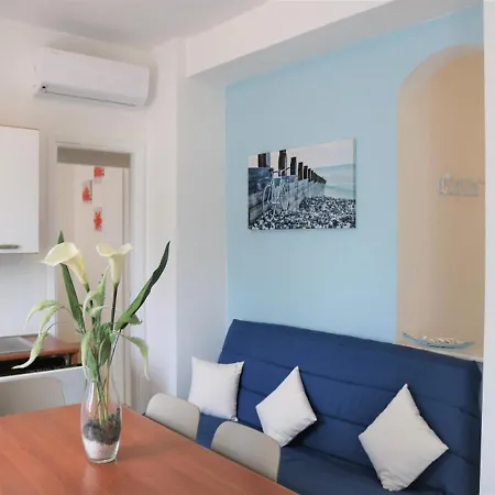 公寓 Beachfront Luminous Flat In - Beahost 比比翁